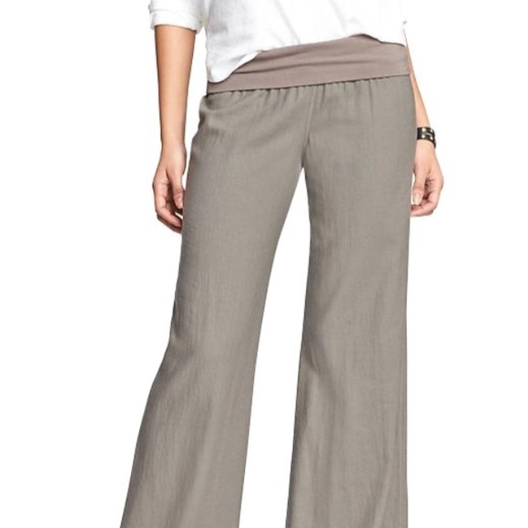 SOLD on Insta!--Old navy