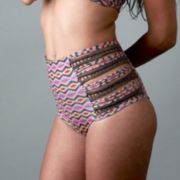 acacia high waisted bottoms