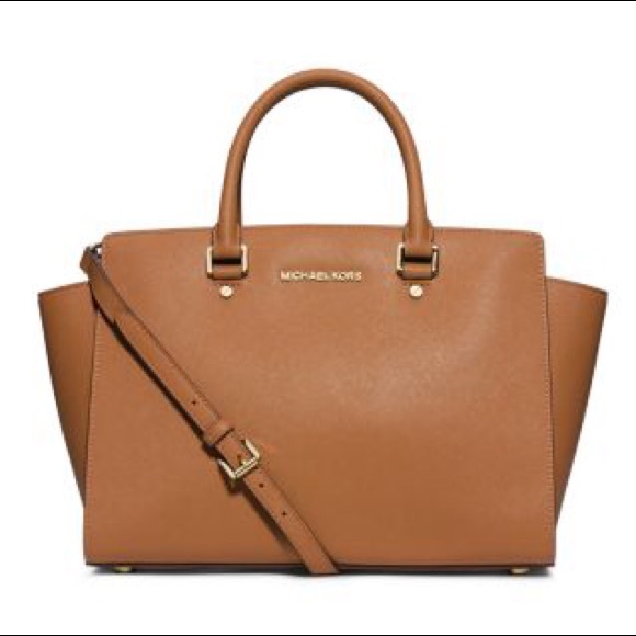 ️SOLD EUC Michael Kors Large Selma in Luggage
