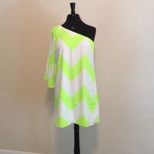 One shoulder dress ! Medium