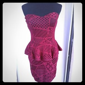 Romeo & Juliet Couture Strapless Peplum Dress