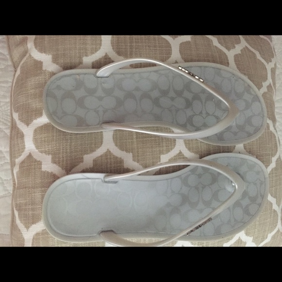 Coach white/gray flip-flops