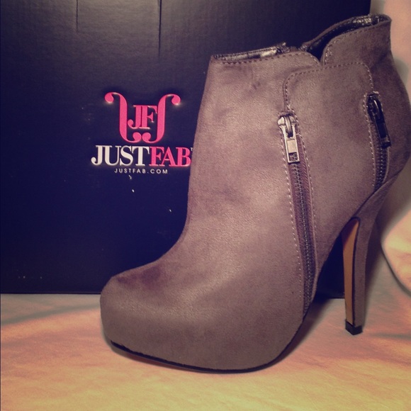 ⚡️Ankle High Heel Boots ⚡️