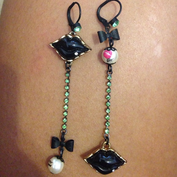 Betsy Johnson earrings !