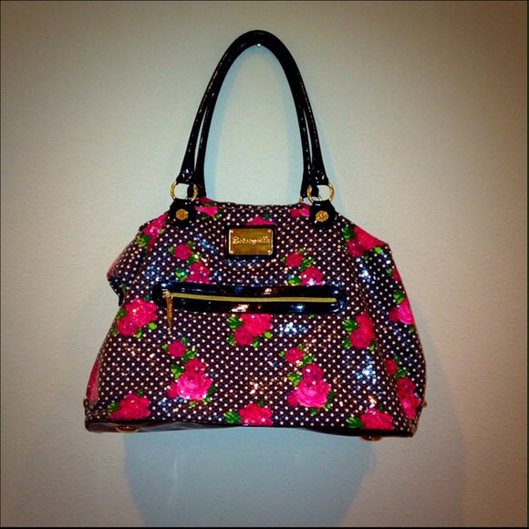 Betsey Johnson Handbags - 🌹Betsey Johnson🌹Dotty Rose Duffle Bag