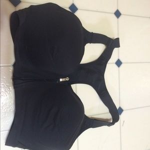 SALE. Victoria Secrets Sport Bra