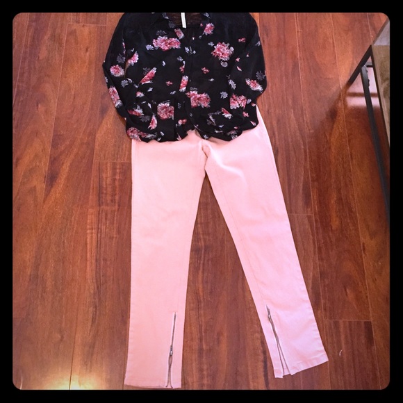 JLo peach ankle skinny jeans