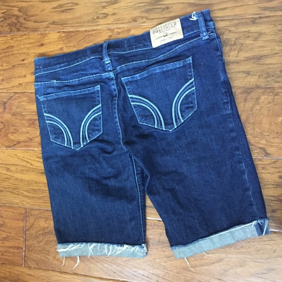Hollister Bermuda shorts.