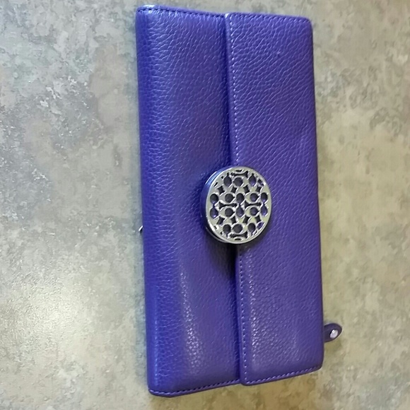 ONE HOUR SALE! Authentic purple coach wallet