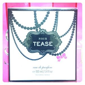 Sale today only!!! Purfum by victoria secrect