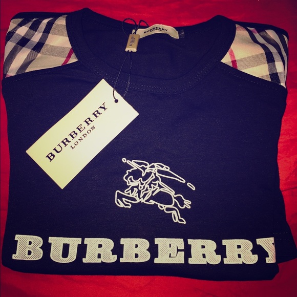 Burberry T Shirt
