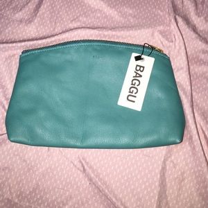 Brand new baggu pouch