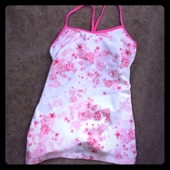Lululemon floral pink tank