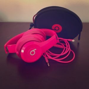 ❌❌SOLD❌❌Beats by Dr. Dre Solo2