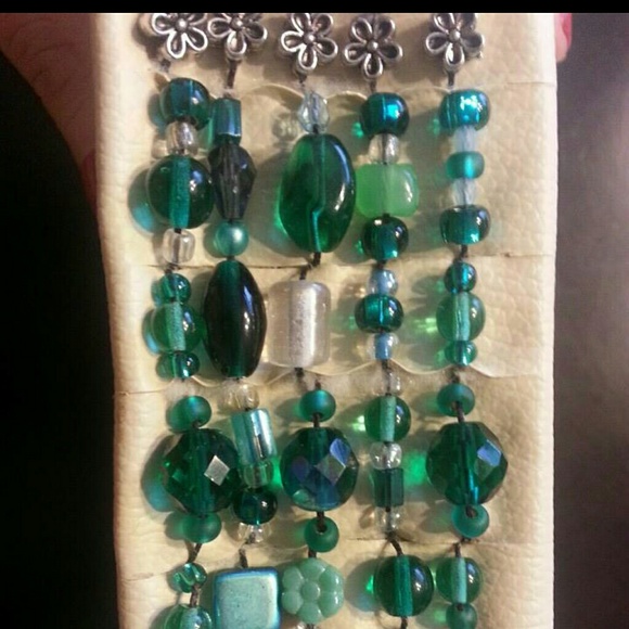*sold* - Picture 2 of 3