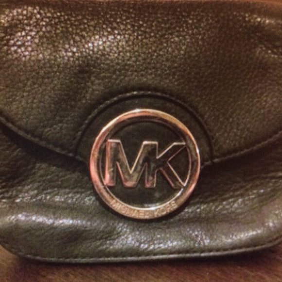 SOLDMichael Kors black leather small cross body
