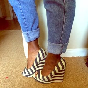 Nautical print beach wedges
