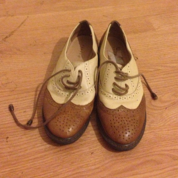 Brand new!! Authentic Italian oxfords