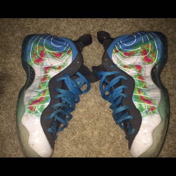 Weather man foams