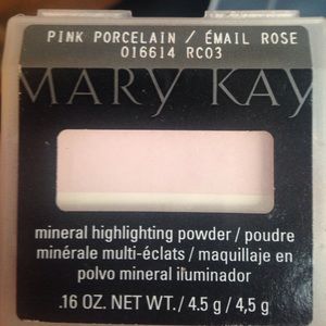 Mary Kay Highlighting Power.