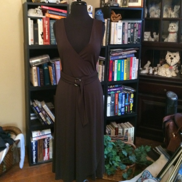 Banana Republic Dresses & Skirts - Brown faux wrap around dress
