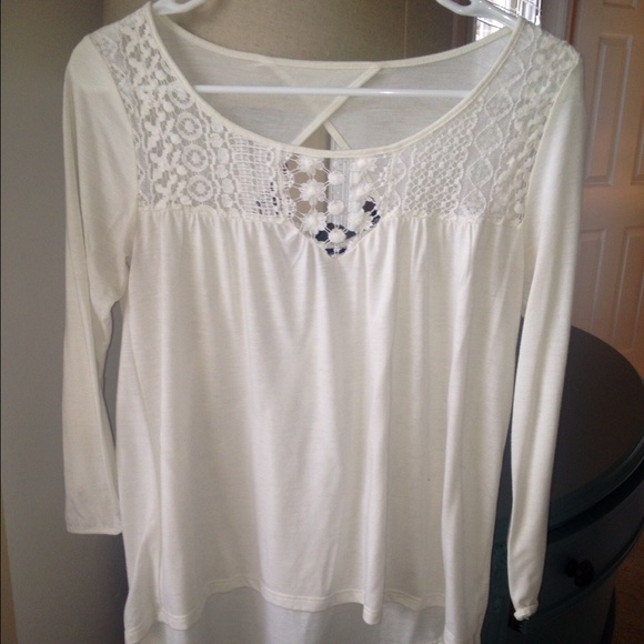 Lace, open back, white, flowy cotton top
