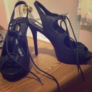 Vera Wang brand new stiletto high heel