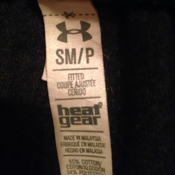 Cropped Underarmor Sweats - Picture 4 of 4