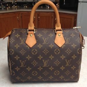 💯% authentic Louis Vuitton Speedy 25