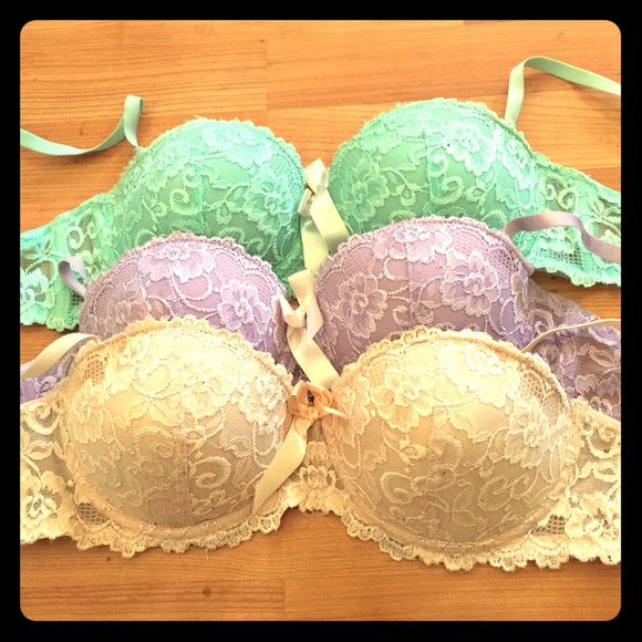 Forever 21 bras