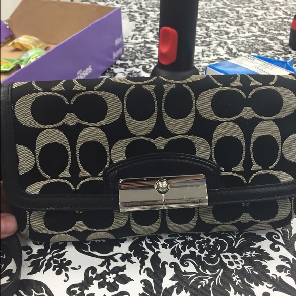 Used Coach wallet/Wristlet