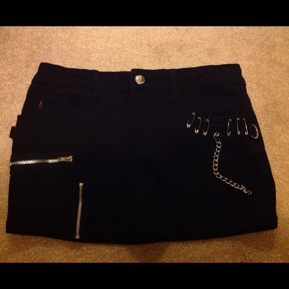 Royal Bones Tripp Skirt 💀