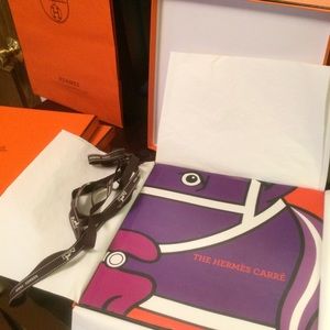 Hermès Carre Coffee Table Book w Box, Ribbon, Bag