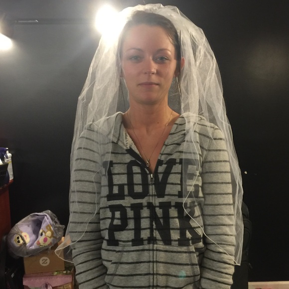 David's Bridal Accessories - Wedding veil