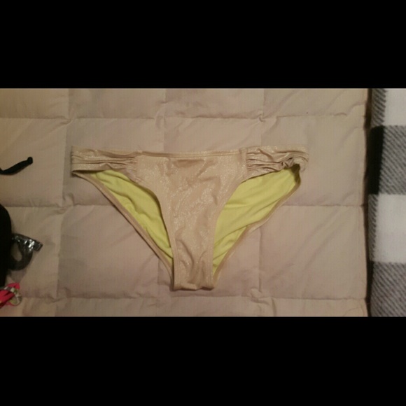 Bikini bottom