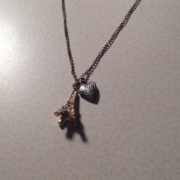 Paris necklace