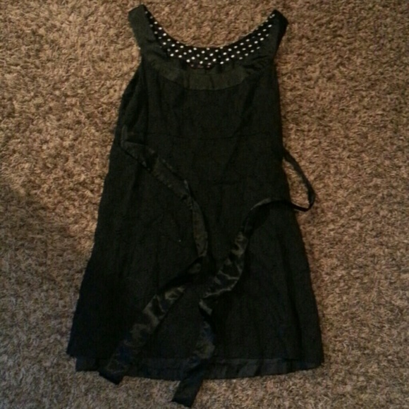 Short Dress - Picture 1 of 3