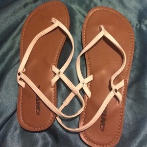 White and tan wurl sandals never worn