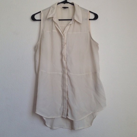 Lose fitting tank top