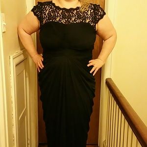 FLASH SALE Alluring designer gown perfect