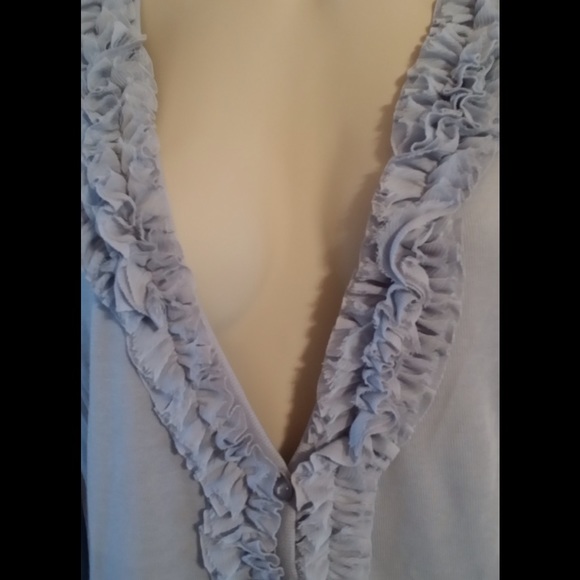 Nice spring sweater💖 - Picture 2 of 4