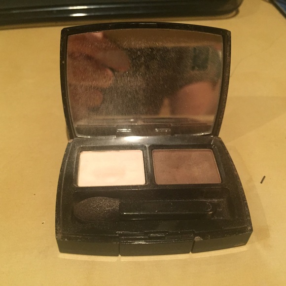 Chanel eyeshadow duo - gently used