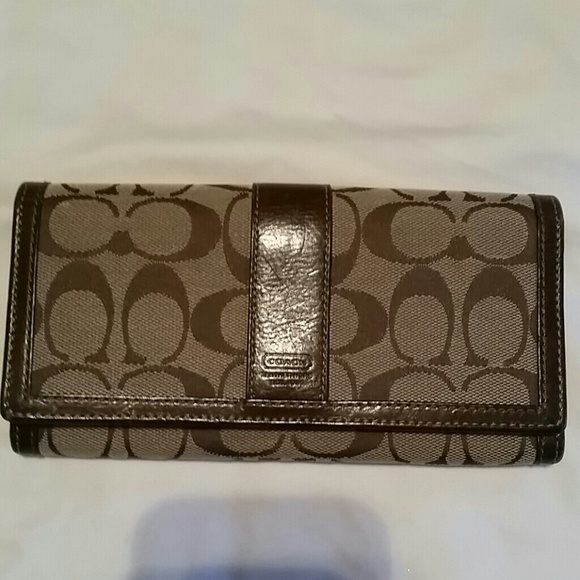 Coach Clutches & Wallets - Authentic Coach Wallet