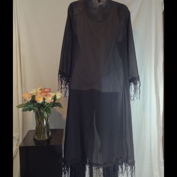 LAST ONE! 💘Trendy Black Long Sheer Kimono💘 - Picture 3 of 4