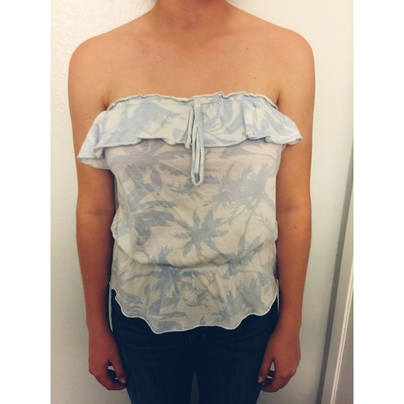 Cute strapless top