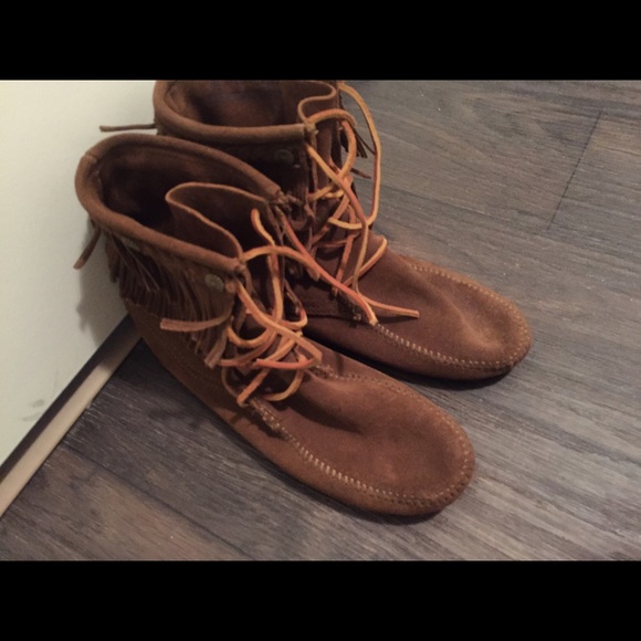 Minnetonka fringe booties