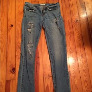 Bullhead semi-destroyed Jeans