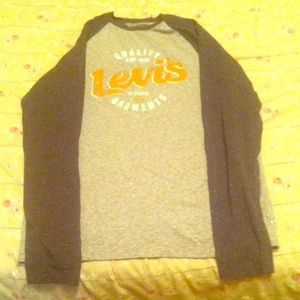 Levi's shirt