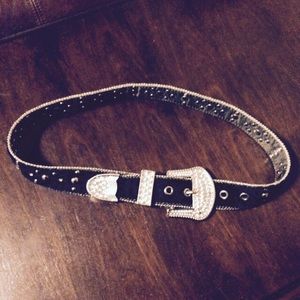 Kathy Van Zeeland Belt