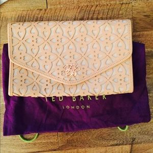 Host Pick ❤️Ted Baker Beige Pajak Clutch